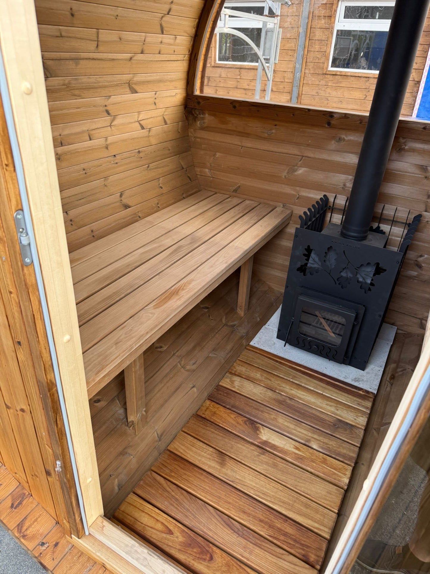 Barrel Sauna 2m Thermo Wood 50% Panoramic Glass on Rear