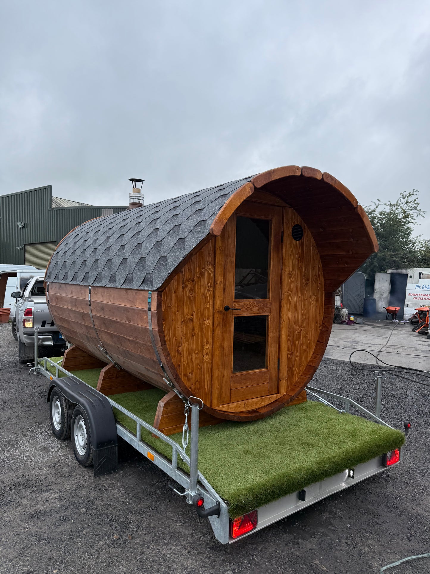 Mobile Barrel sauna 3m on trailer